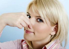 Свербіж у носі – причини печіння та частого чхання